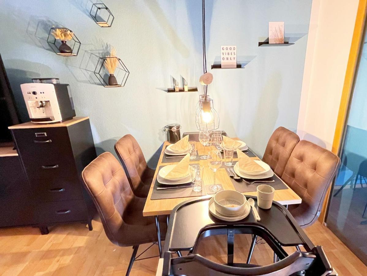 Familienfreundliches Ferienhaus In 5 Min Zum Strand Mit Terrasse Und Kostenlosem Parkplatz 쿡스하펜 외부 사진