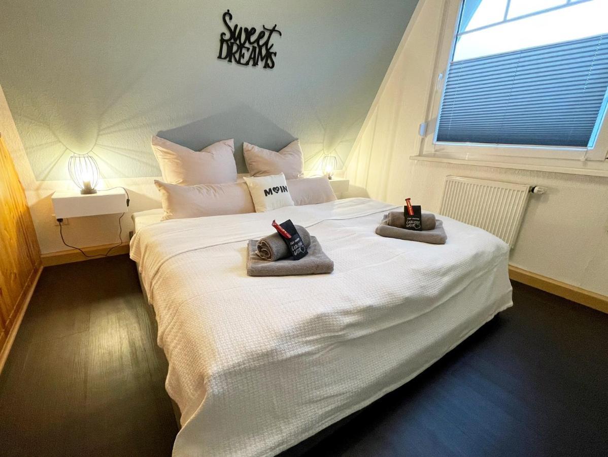 Familienfreundliches Ferienhaus In 5 Min Zum Strand Mit Terrasse Und Kostenlosem Parkplatz 쿡스하펜 외부 사진