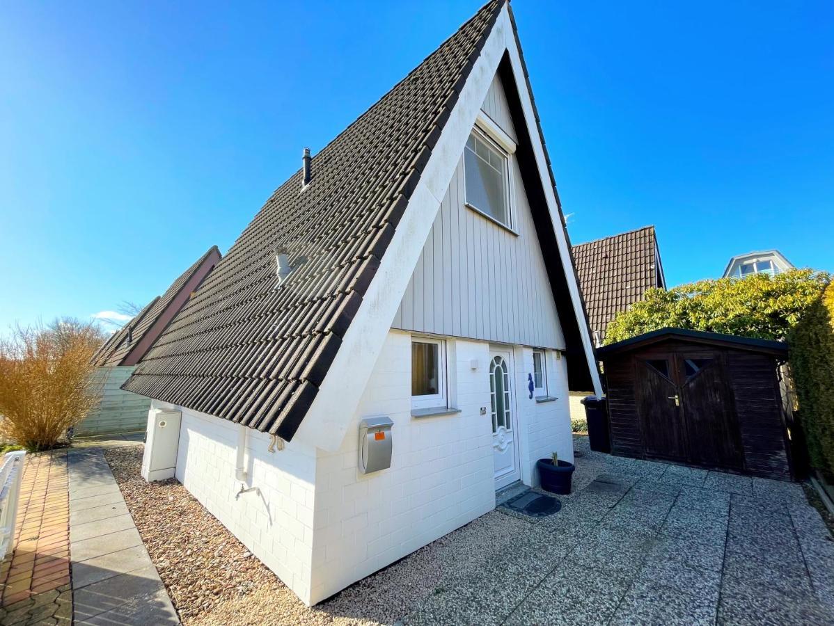 Familienfreundliches Ferienhaus In 5 Min Zum Strand Mit Terrasse Und Kostenlosem Parkplatz 쿡스하펜 외부 사진